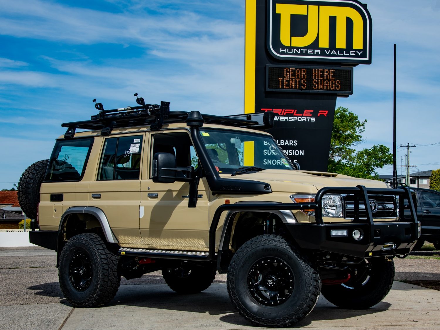 Геогинс76 для телефона. Toyota Land Cruiser 79 off Road. Toyota Land Cruiser 76 off Road. Toyota Land Cruiser 76 off Road Tuning. Toyota Land Cruiser 76 камуфляж.